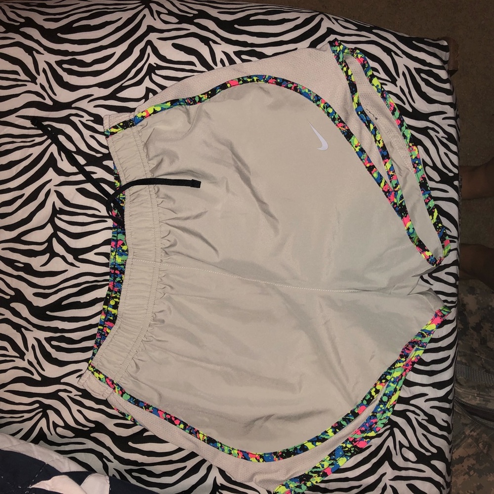 NWOT NIKE SHORTS